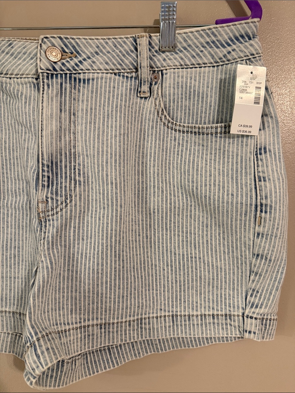 Striped Light Blue and White Jean Shorts - Picture 4 of 6
